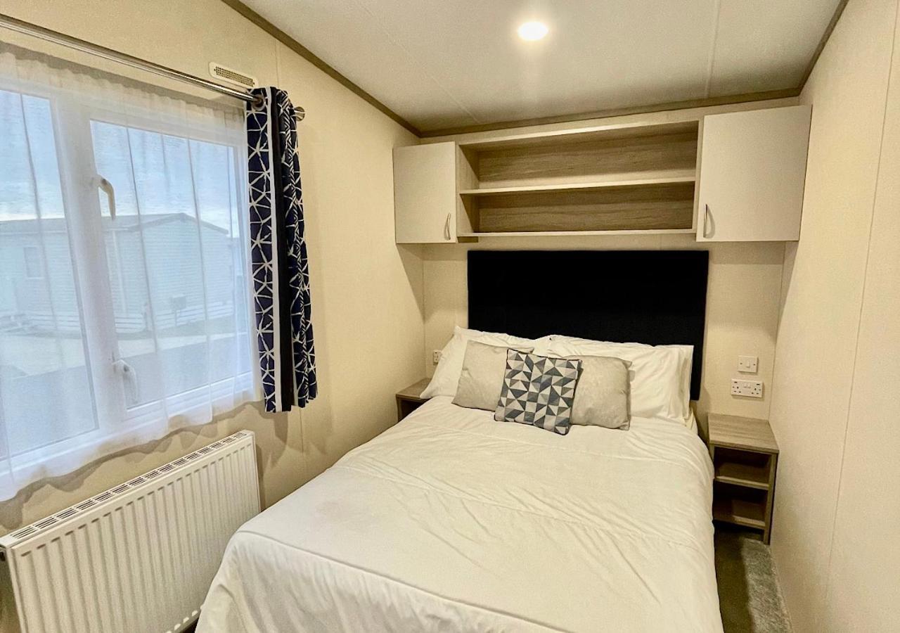 Luxury 3 bedroom caravan between Perranporth&Newquay, Cornwall New Quay Buitenkant foto