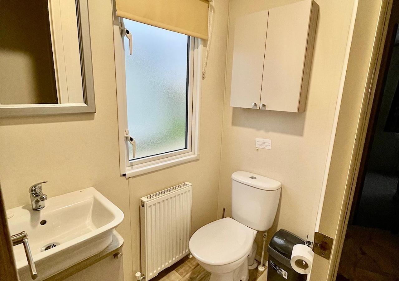 Luxury 3 bedroom caravan between Perranporth&Newquay, Cornwall New Quay Buitenkant foto